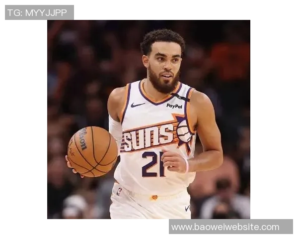 小卡特称赞泰厄斯琼斯为理想控卫强调其卓越沟通能力和团队价值