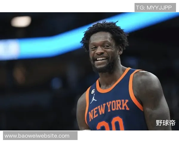 兰德尔强调防守重要性期待全赛季保持高标准 兰德尔强调防守重要性期待全赛季保持高标准