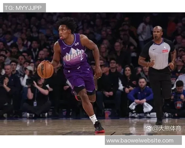 巴特勒半场状态火热8投6中贡献13分还送出4篮板4助攻表现全面 巴特勒半场状态火热8投6中贡献13分还送出4篮板4助攻表现全面